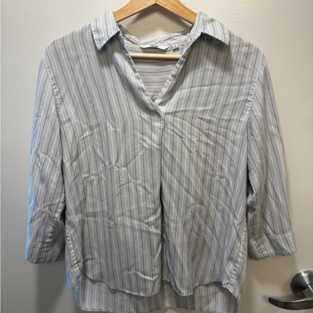 Uniqlo Light Blue Striped Button Down Shirt